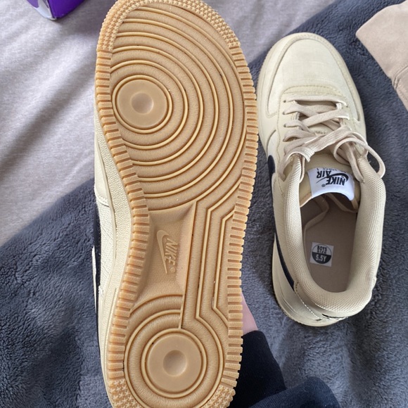 Tan Nike Air Force 1’s - Picture 3 of 4